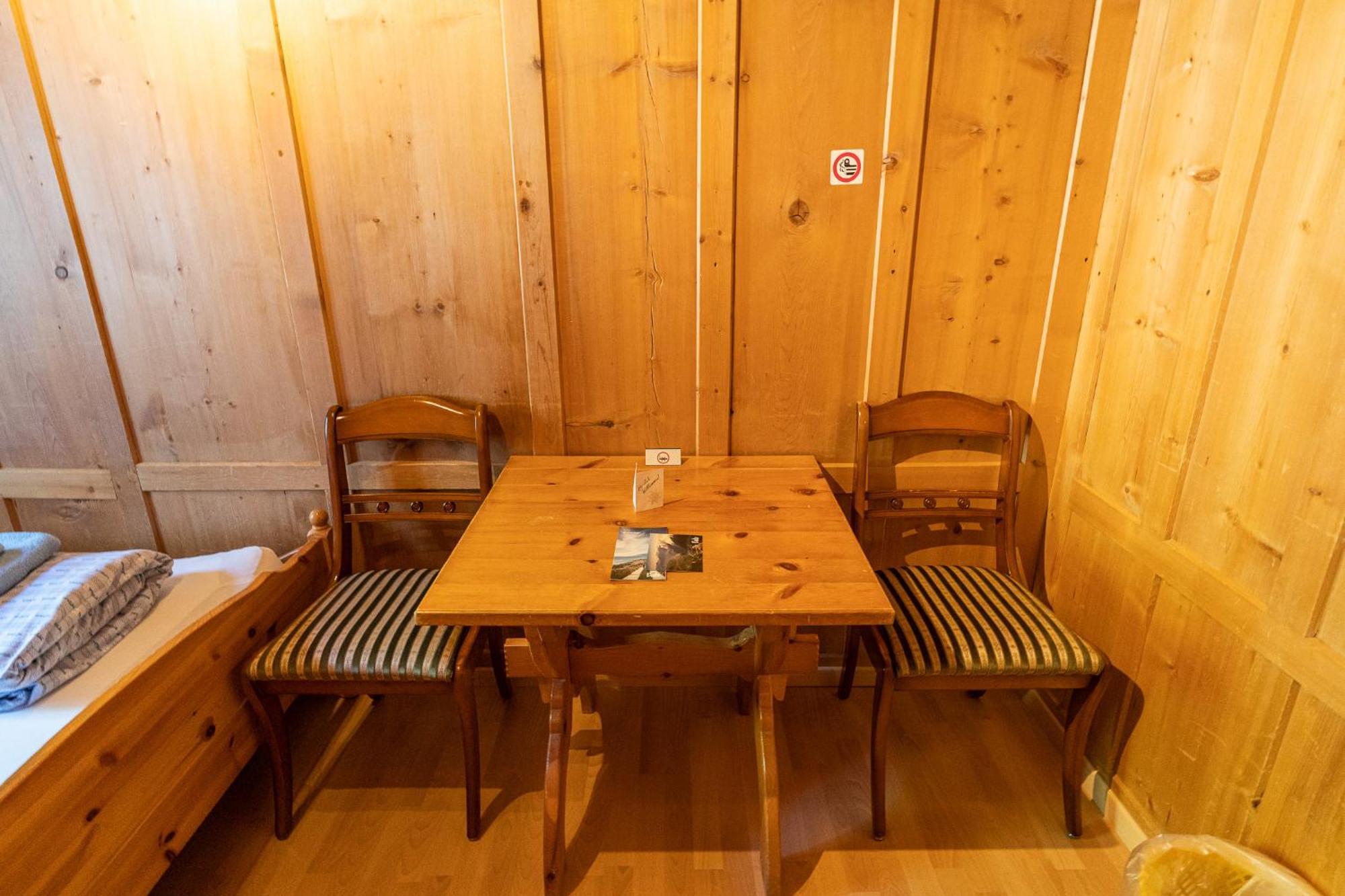 Gasthaus Edelweiss Vals Eksteriør bilde